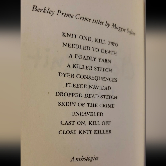 :* 3 books  Melissa Glazer, Maggie Sefton  Isabella Alan . A knitting mystery - Picture 11 of 11